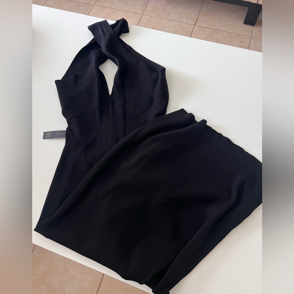 Elegant Black House of Harlow Halter Dress